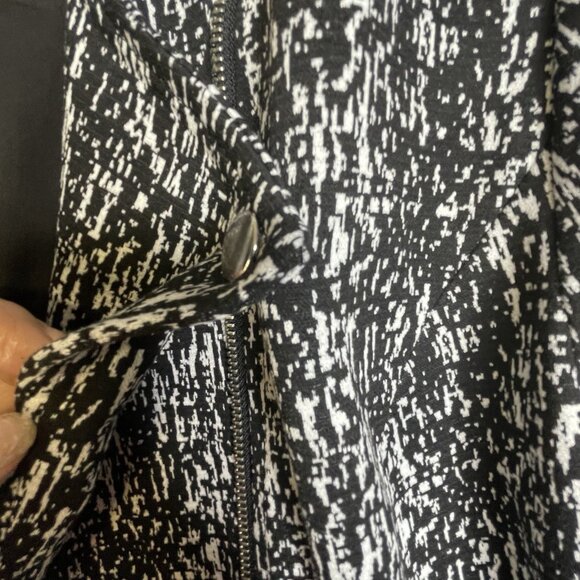 Alice Hope Womans Asymmetrical Zip Blazer Jacket Size Small Black White Pockets - Picture 7 of 13